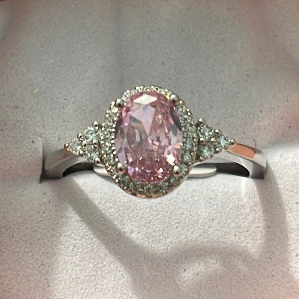 Elegant Oval Pink Zircon Fashion Silver Tone Plated Ring SIZE 7 Glam Sparkle NEW